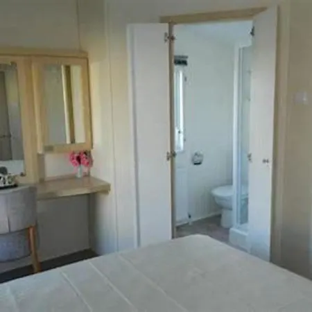 Beautiful Spacious Caravan In South Lake District